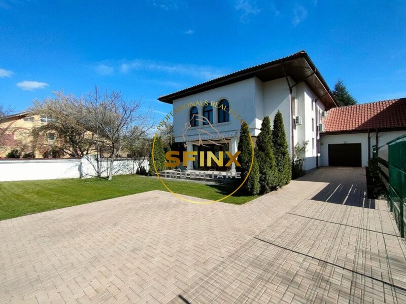 Iancu Nicolae, pet friendly, 5 bedroom villa close to Jolie Ville Mall, very quiet place.